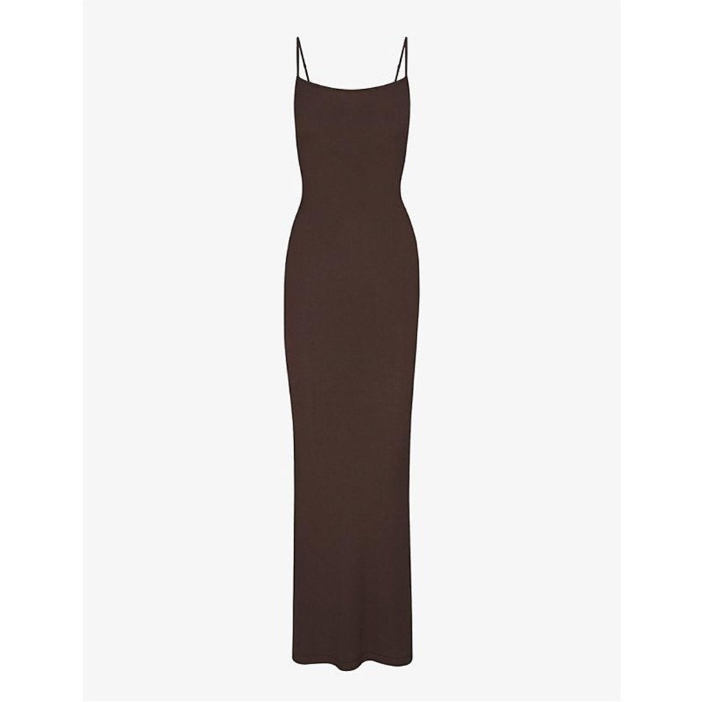 Skims “Soft Lounge Dress” in Cocoa!